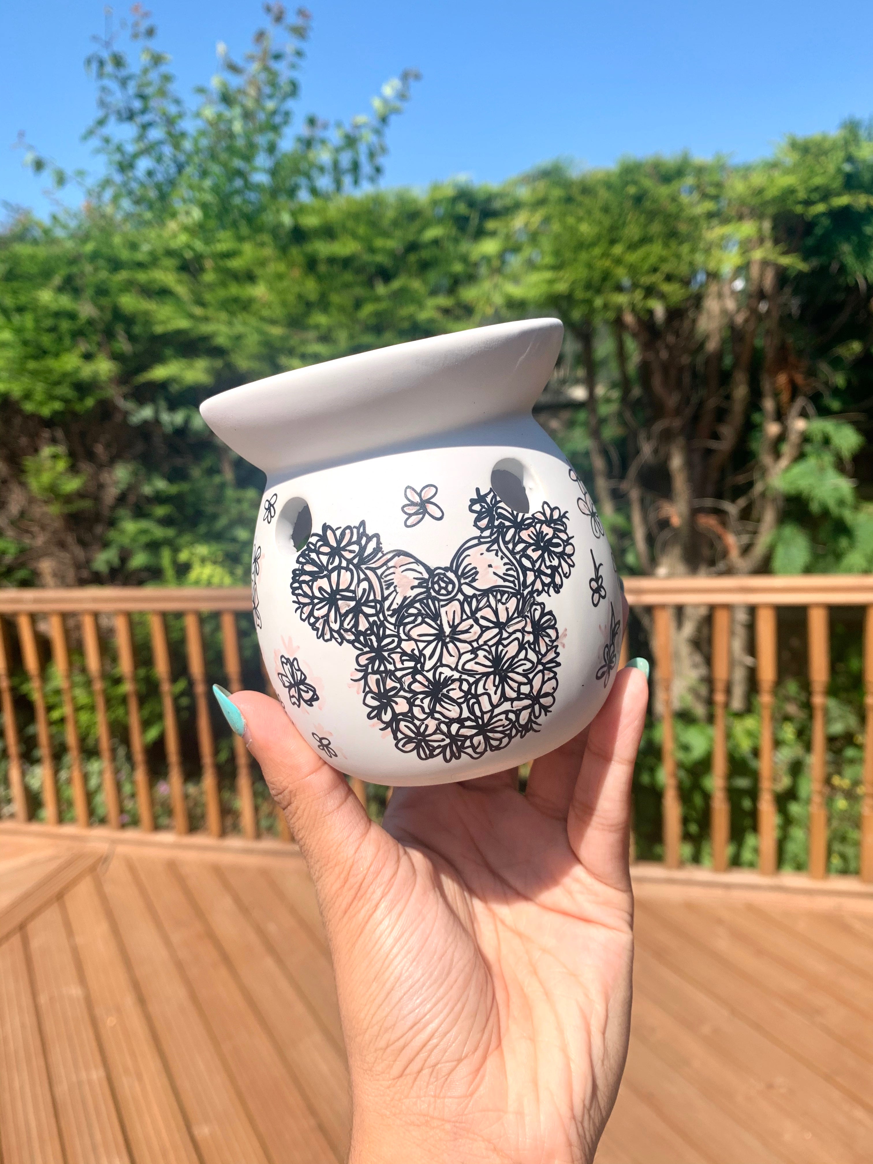 Minnie Mouse Floral Ceramics Wax Oil Burner - HOMEWARE
